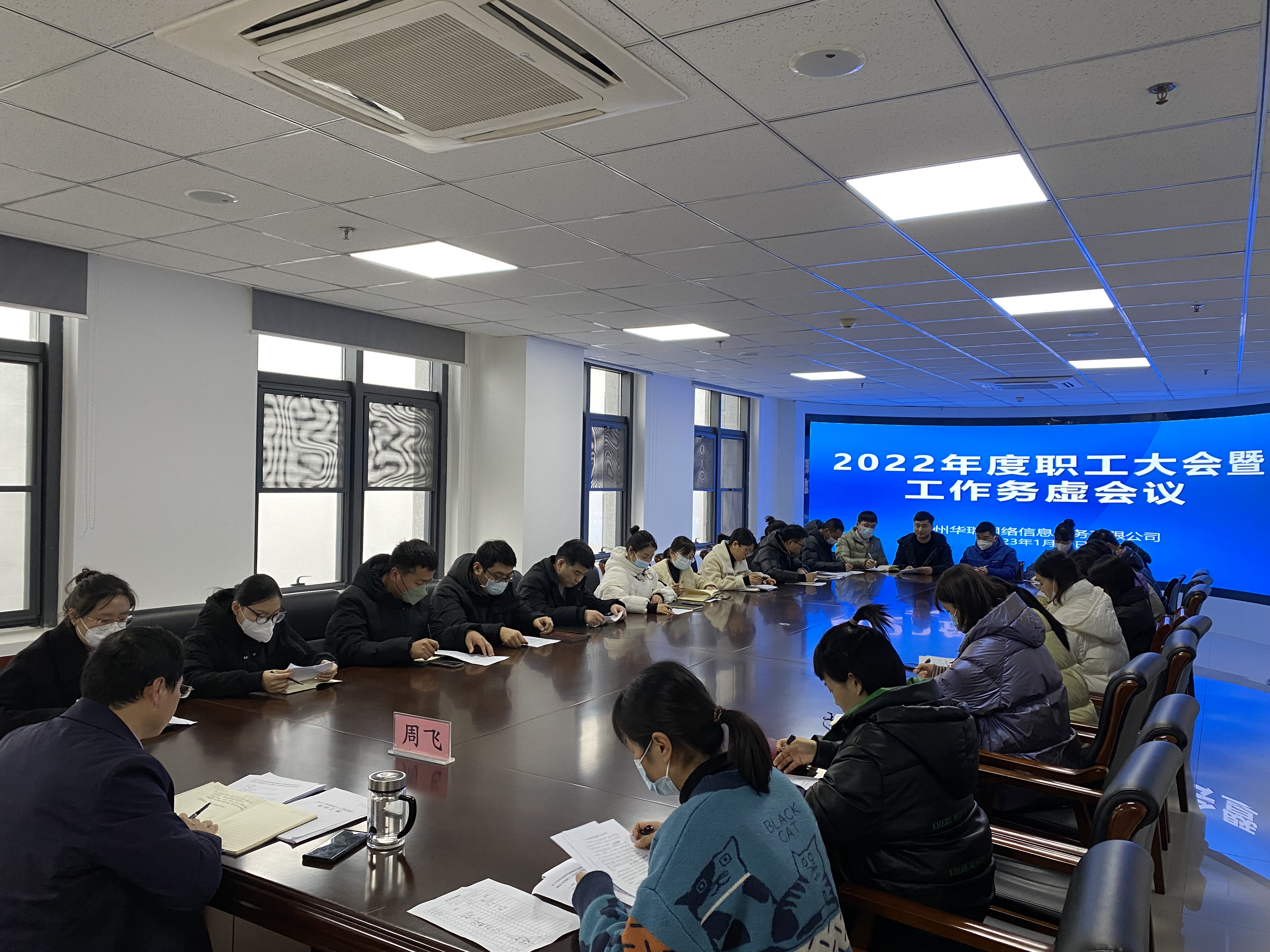 ffd27b4f69d114341236898577c19b1.jpg ffd27b4f69d114341236898577c19b1.jpg